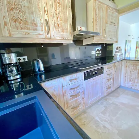 Akdenizvillas קס